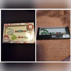 BUNDLE DISNEY COLLECTIBLE KEY
